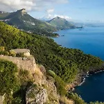 Flach Violett By Interhome * Villammare